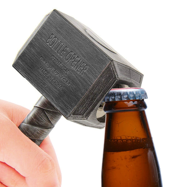 Creative Quake Magnetic Beer Bottle Opener Retro Hammer Soda Bottle Opener Screwdriver Fun Wine Opener